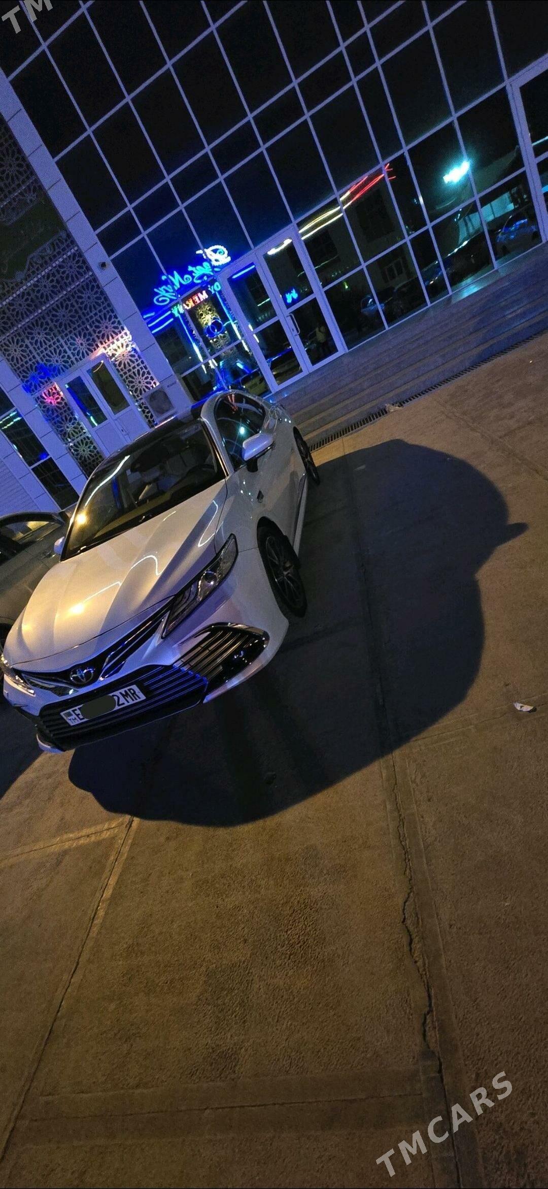 Toyota Camry 2021 - 370 000 TMT - Мары - img 2