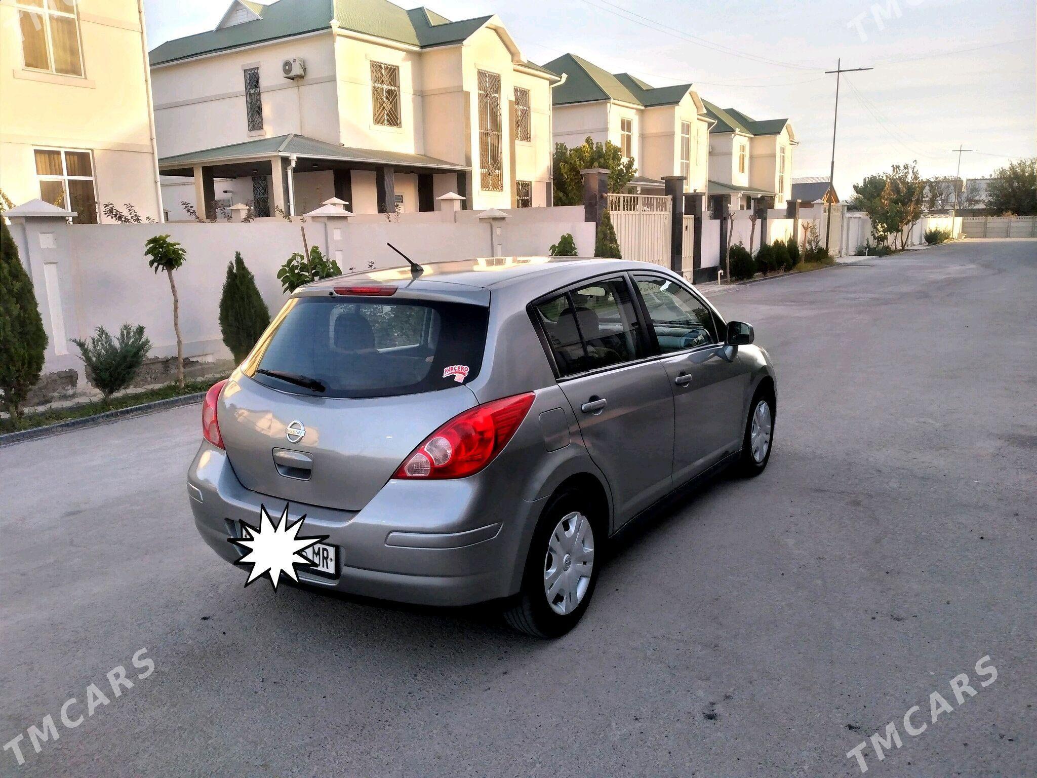Nissan Versa 2010 - 105 000 TMT - Mary - img 4