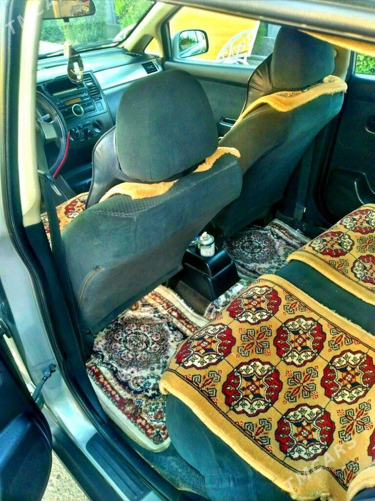 Nissan Versa 2010 - 105 000 TMT - Mary - img 5