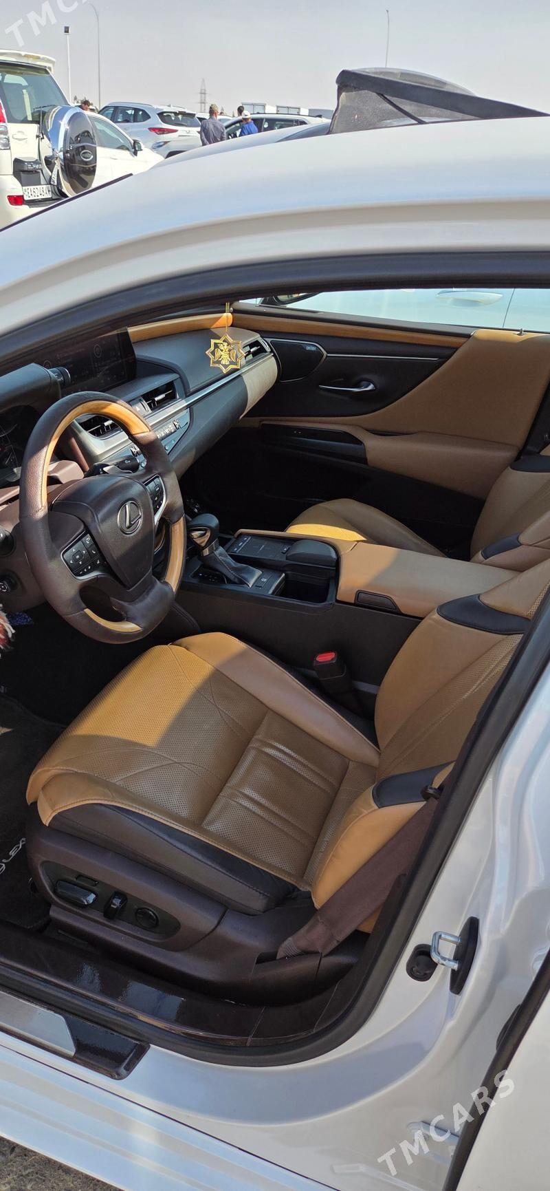 Lexus ES 350 2019 - 700 000 TMT - Hitrowka - img 4