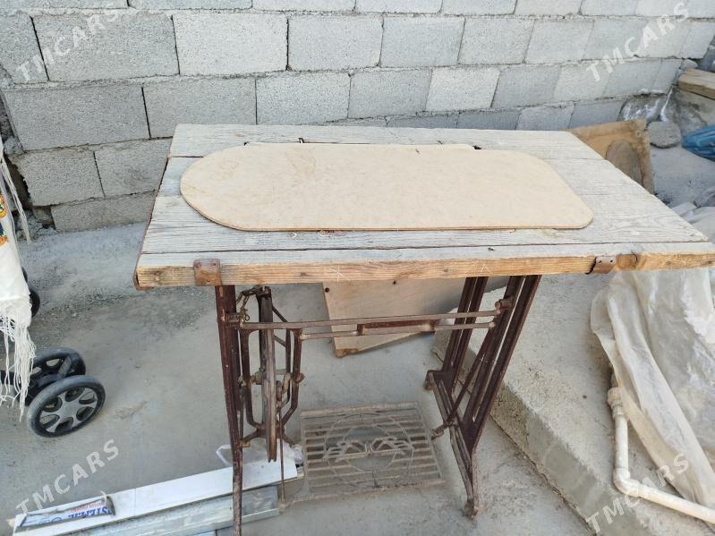 Dikin mashyn ayagy - Бедев - img 1