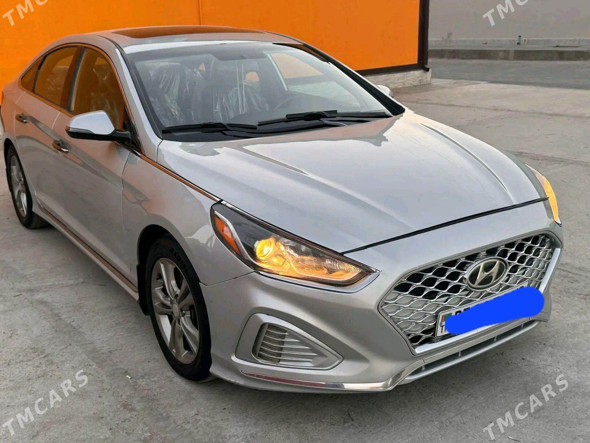 Hyundai Santa Fe Sport 2018 - 270 000 TMT - Мары - img 1