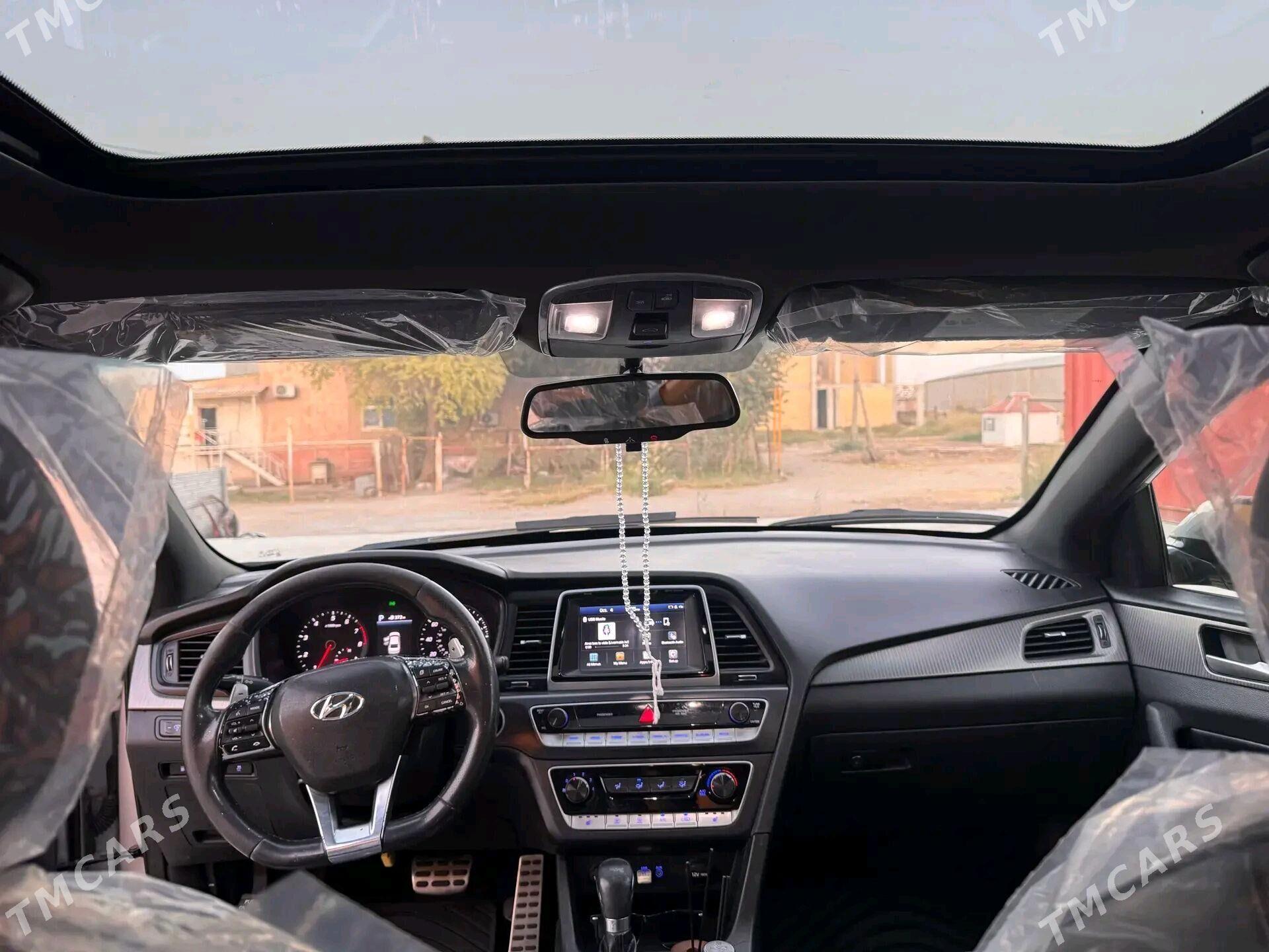 Hyundai Santa Fe Sport 2018 - 270 000 TMT - Мары - img 4