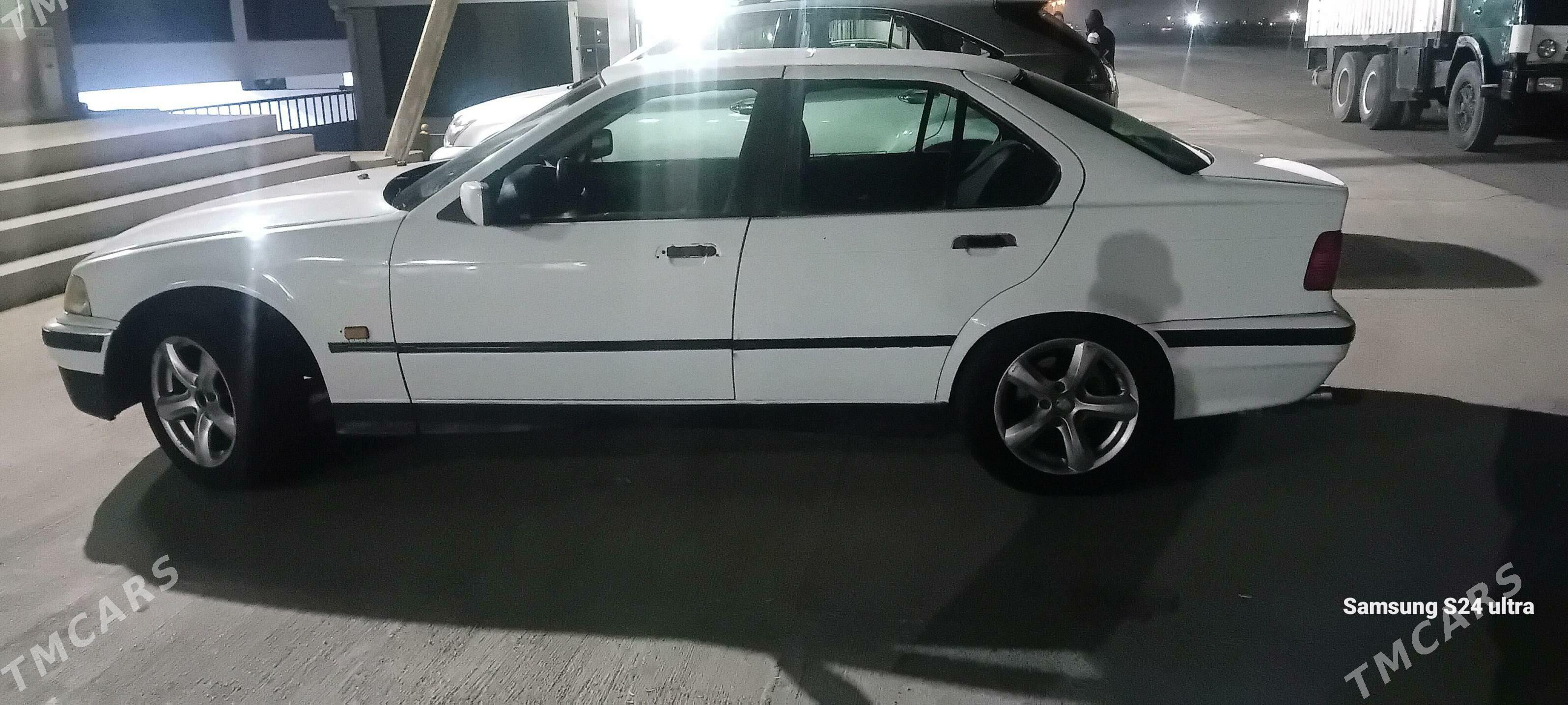 BMW 325 1991 - 40 000 TMT - Mary - img 3