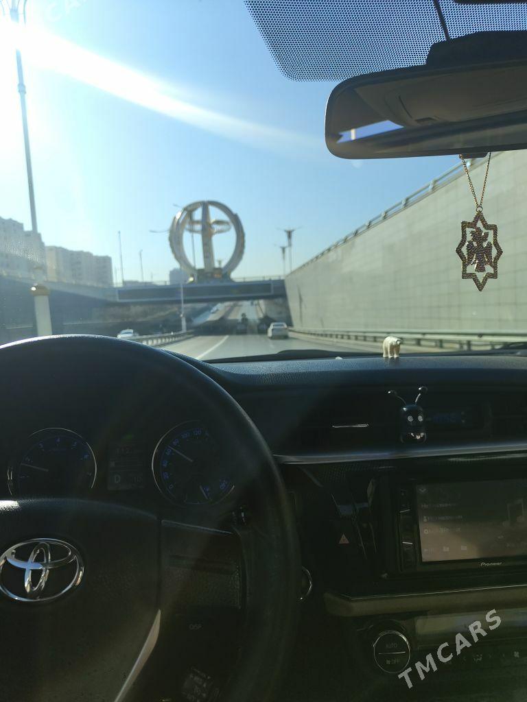 Toyota Corolla 2015 - 260 000 TMT - Aşgabat - img 5