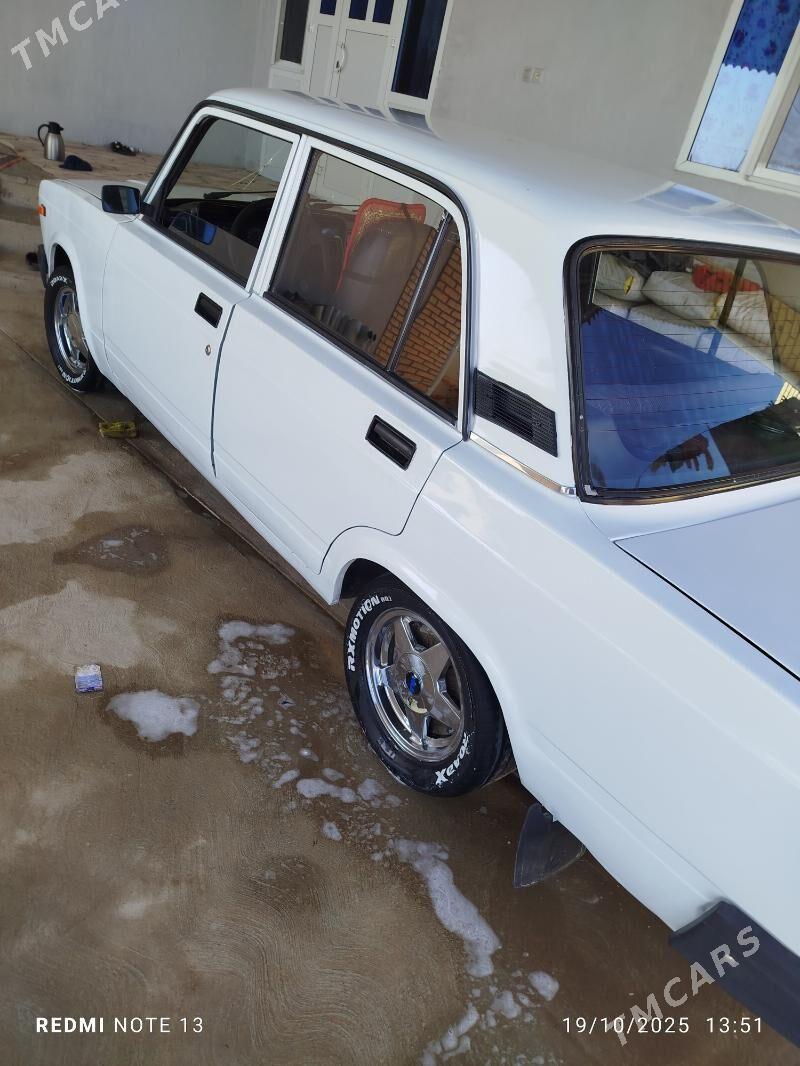 Lada 2107 2003 - 26 000 TMT - Сакарчага - img 1