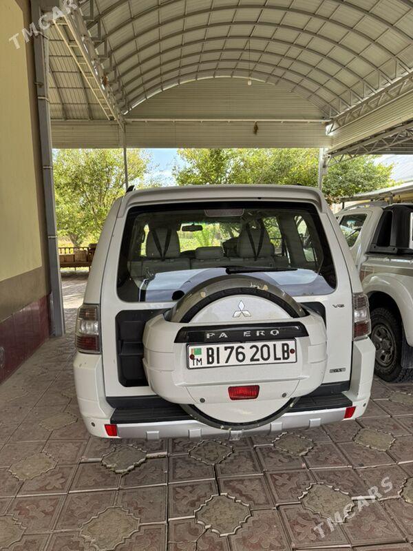 Mitsubishi Pajero 2013 - 259 000 TMT - Köýtendag - img 4