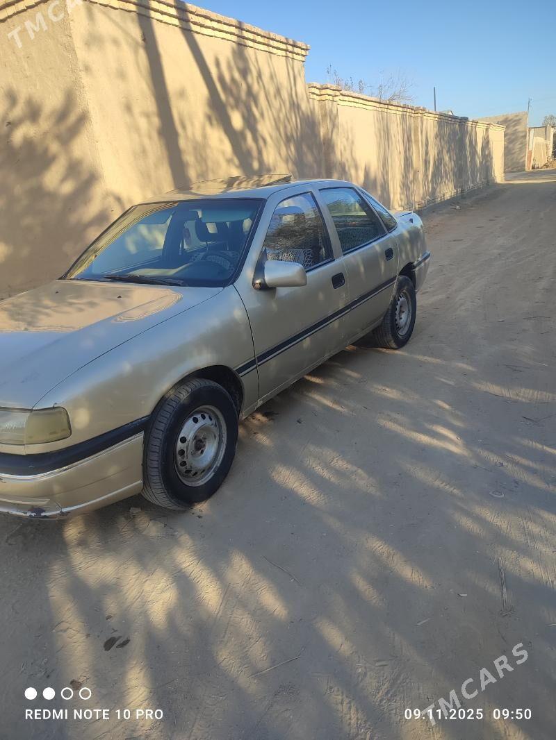 Opel Vectra 1993 - 32 000 TMT - Акдепе - img 2