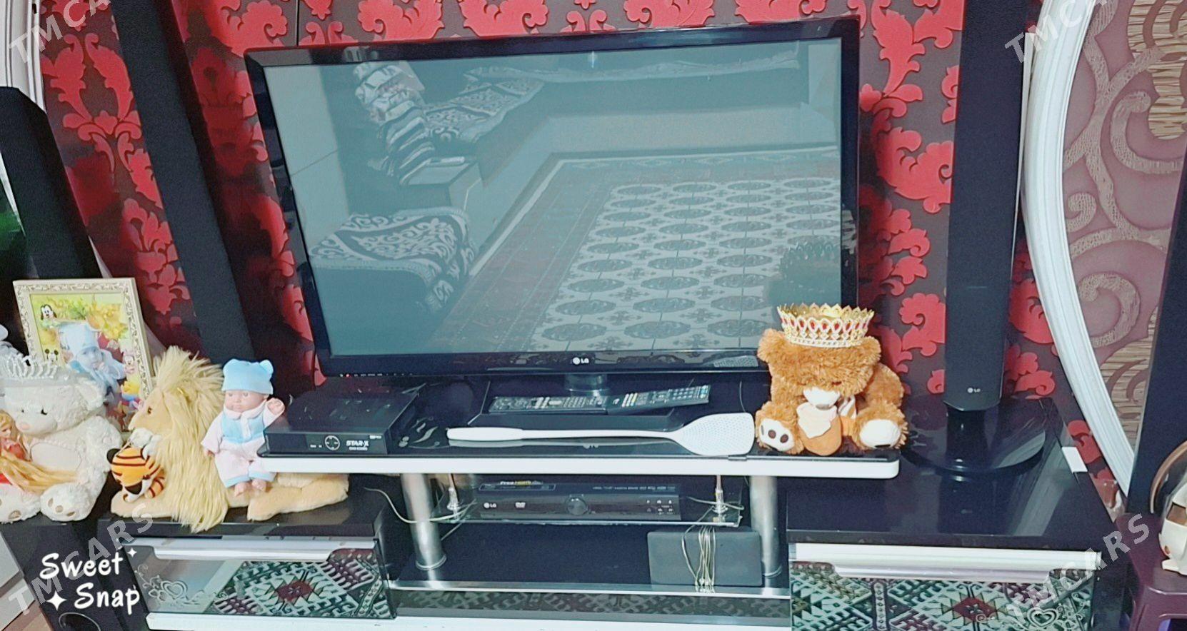 ТЕЛЕВИЗОР LG И ПАСТАВКА - Türkmenabat - img 2