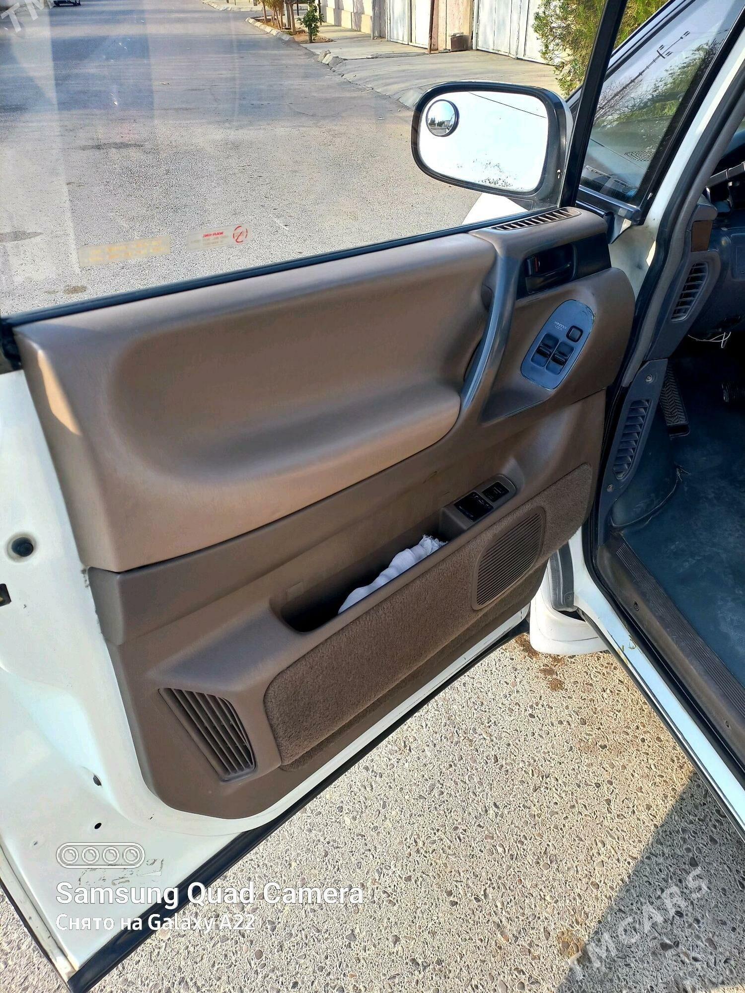 Toyota Previa 1995 - 90 000 TMT - Ашхабад - img 8