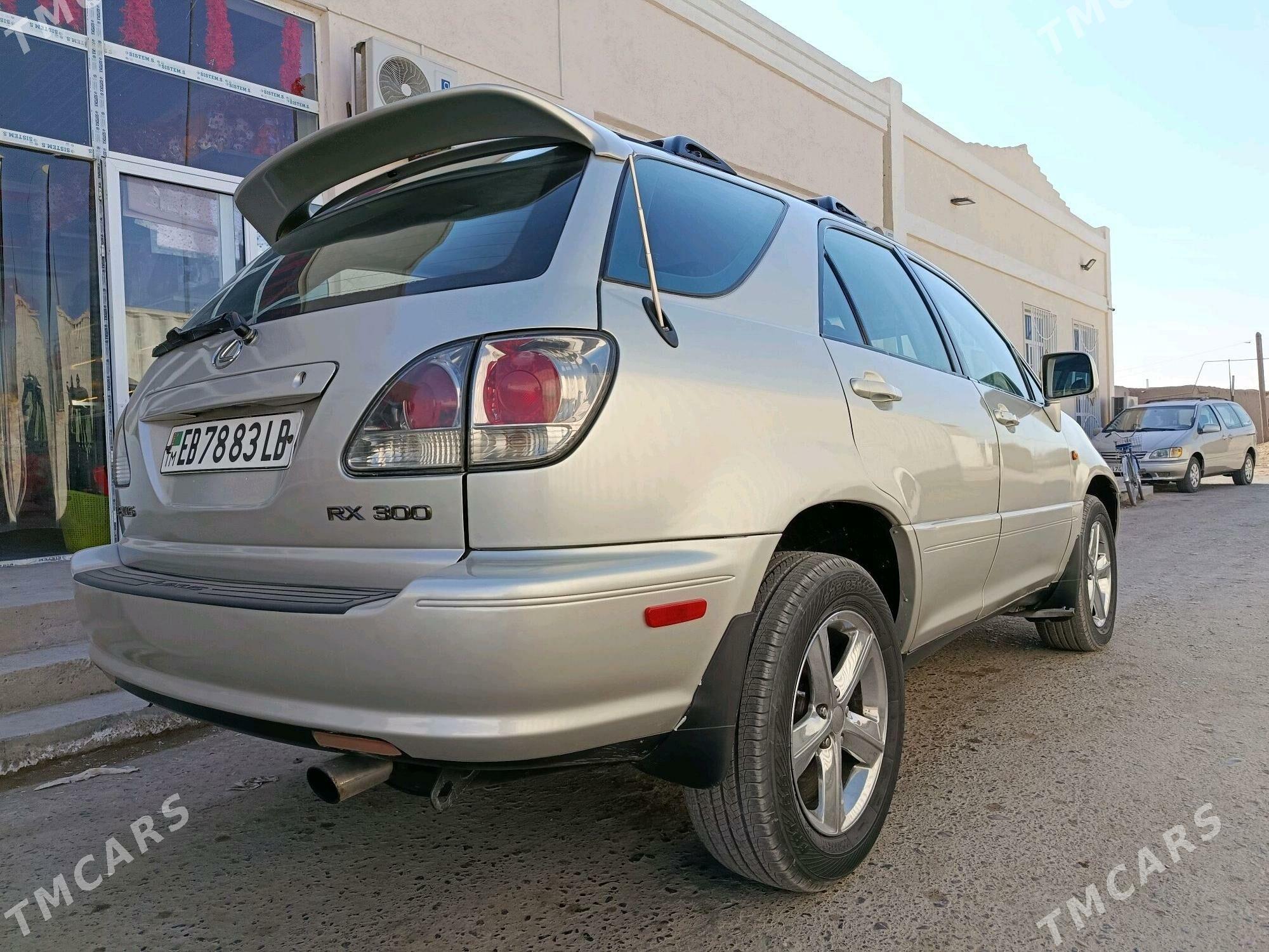 Lexus RX 300 2001 - 155 000 TMT - Дарганата - img 5