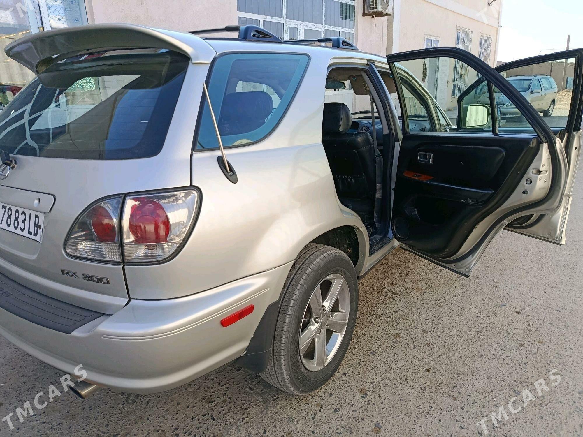 Lexus RX 300 2001 - 155 000 TMT - Дарганата - img 6