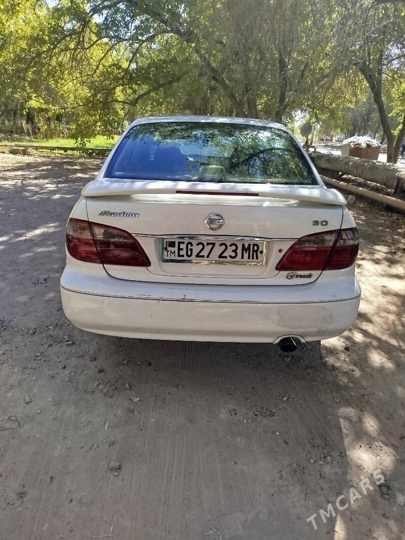Nissan Maxima 2002 - 75 000 TMT - Мары - img 4