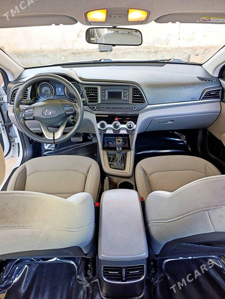 Hyundai Elantra 2019 - 235 000 TMT - Ашхабад - img 8