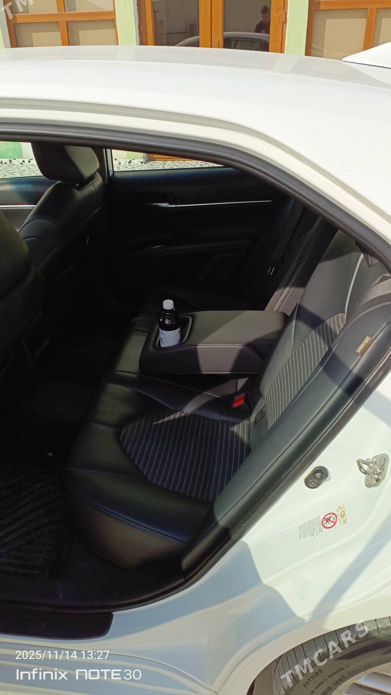 Toyota Camry 2020 - 315 000 TMT - Balkanabat - img 2