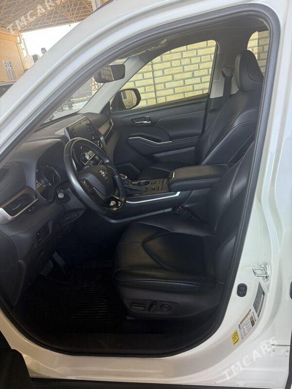 Toyota Highlander 2021 - 460 000 TMT - Мары - img 5