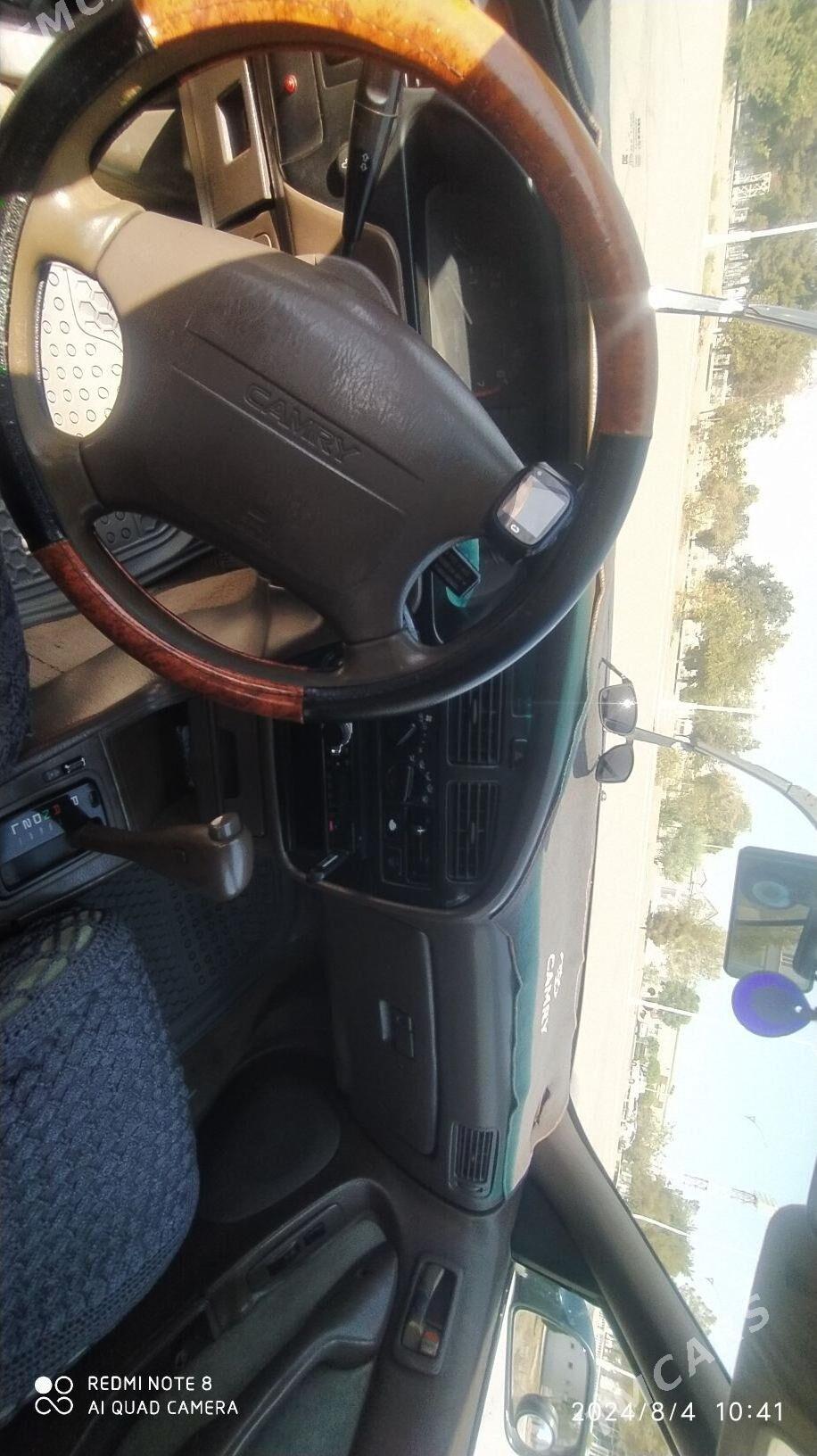 Toyota Camry 1993 - 87 000 TMT - Mary - img 4