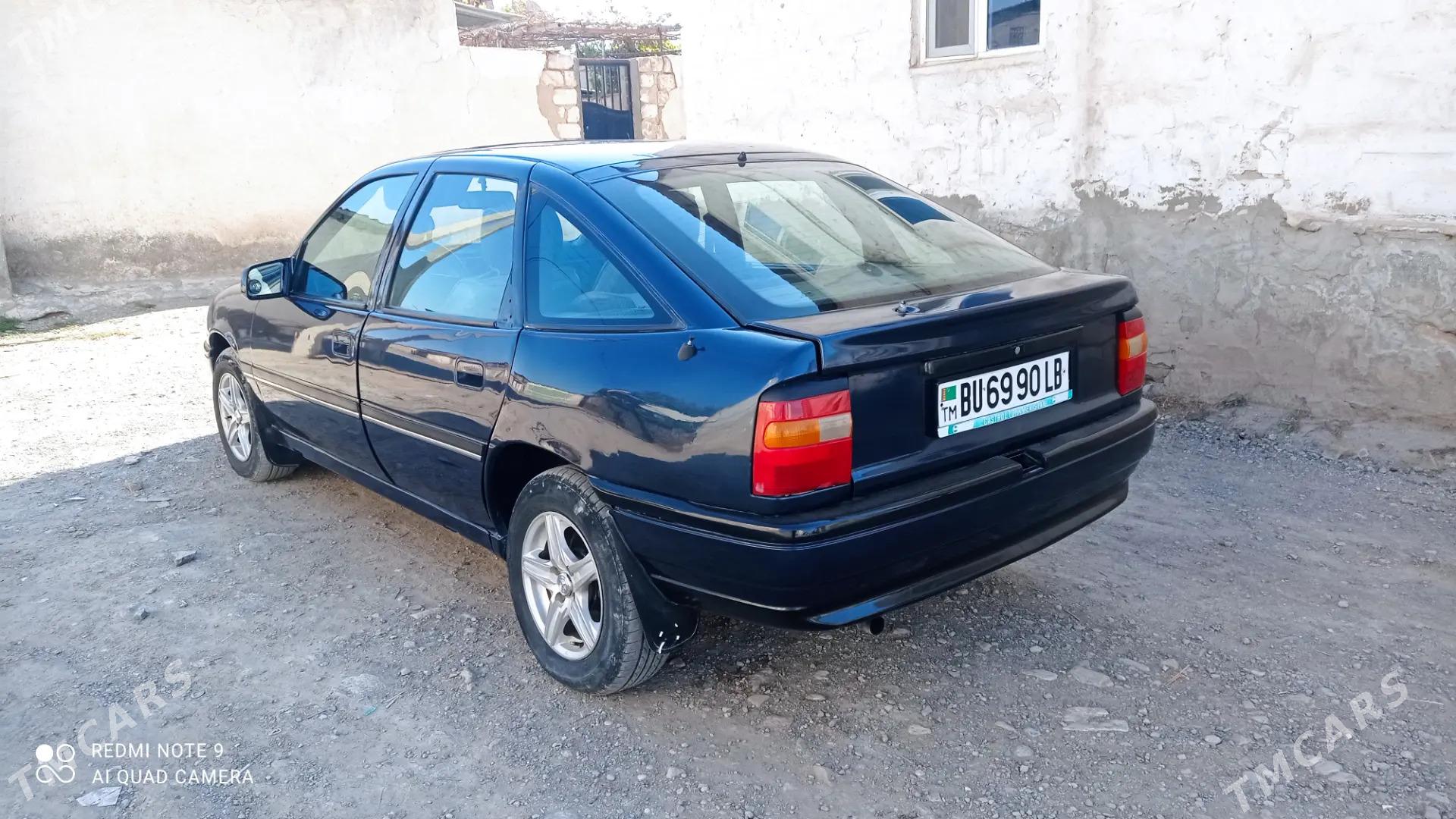Opel Vectra 1990 - 35 000 TMT - Magdanly - img 5