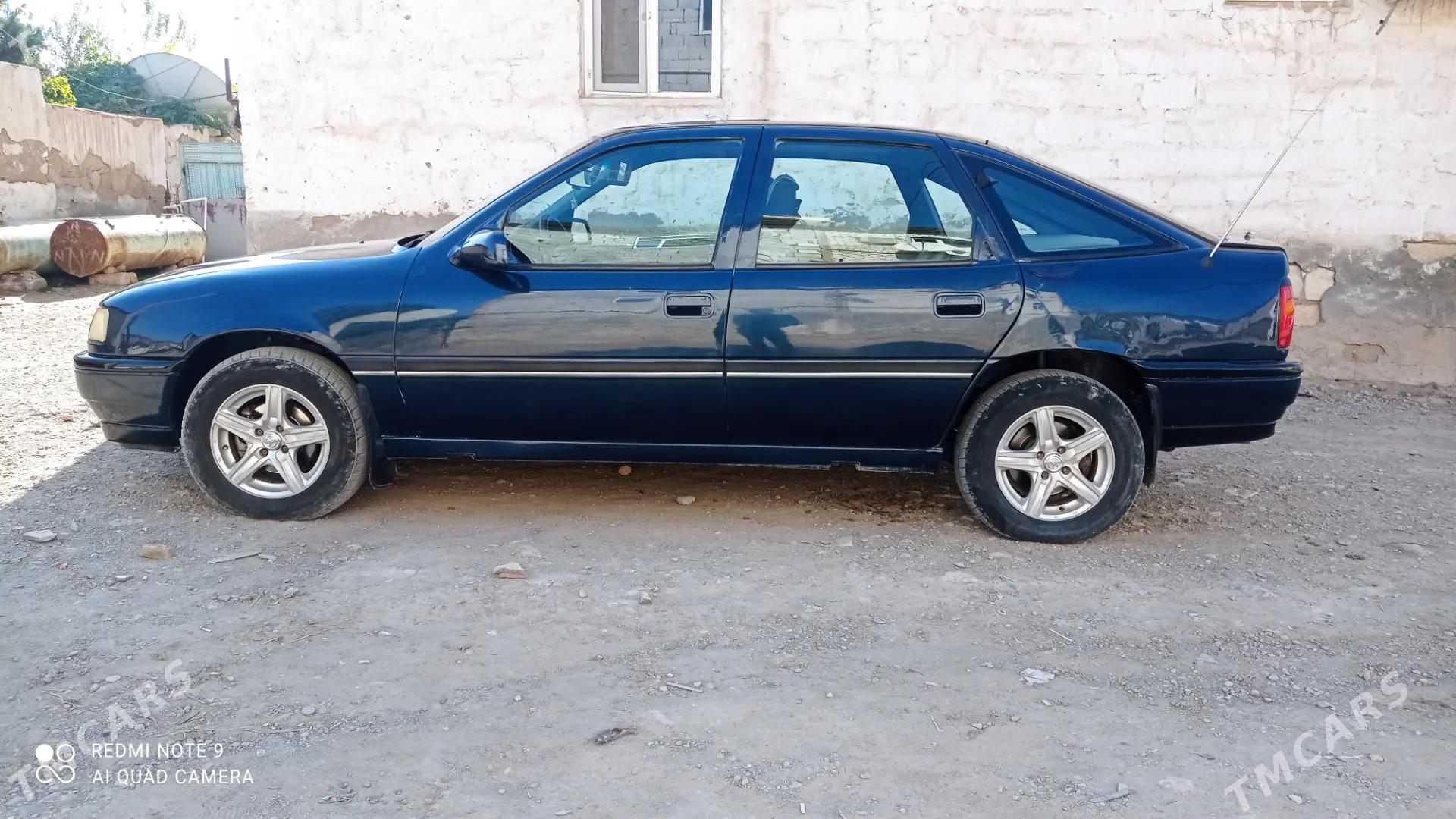 Opel Vectra 1990 - 35 000 TMT - Magdanly - img 6