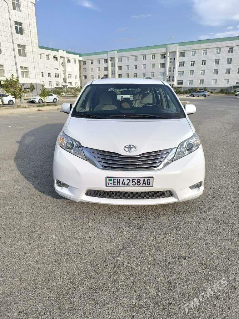 Toyota Sienna 2016 - 355 000 TMT - Ашхабад - img 2