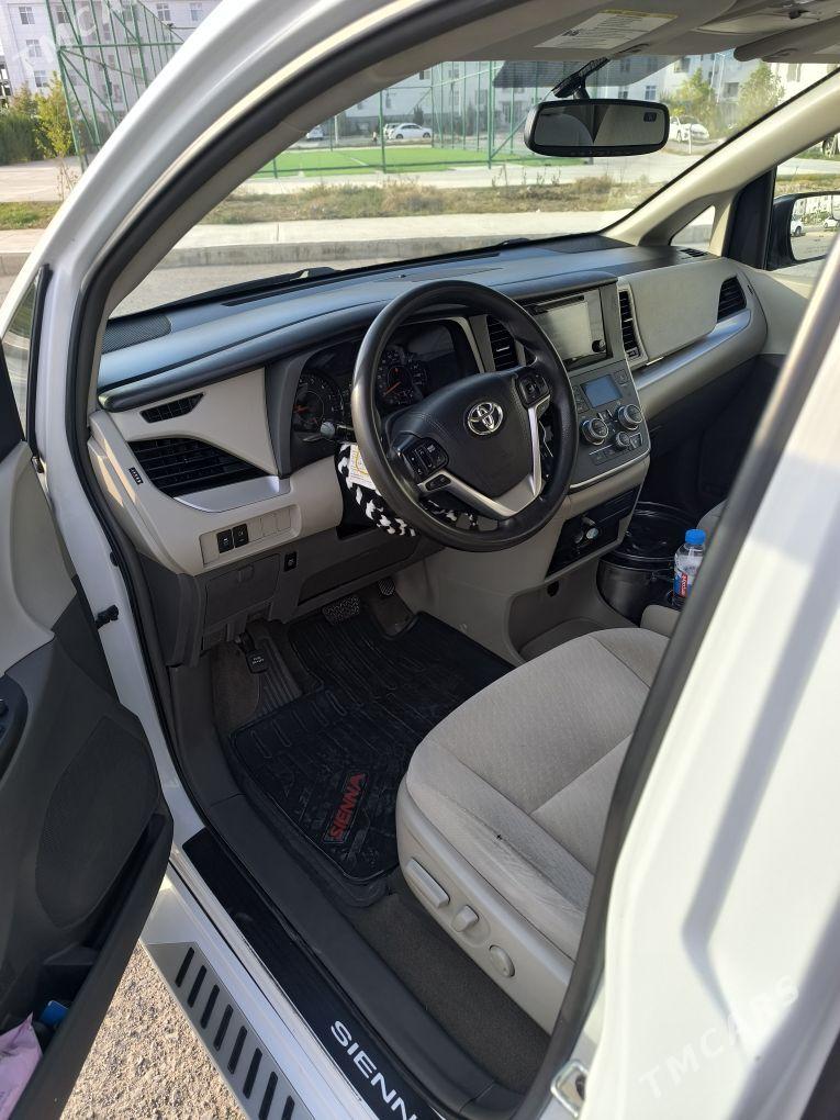 Toyota Sienna 2016 - 355 000 TMT - Ашхабад - img 6