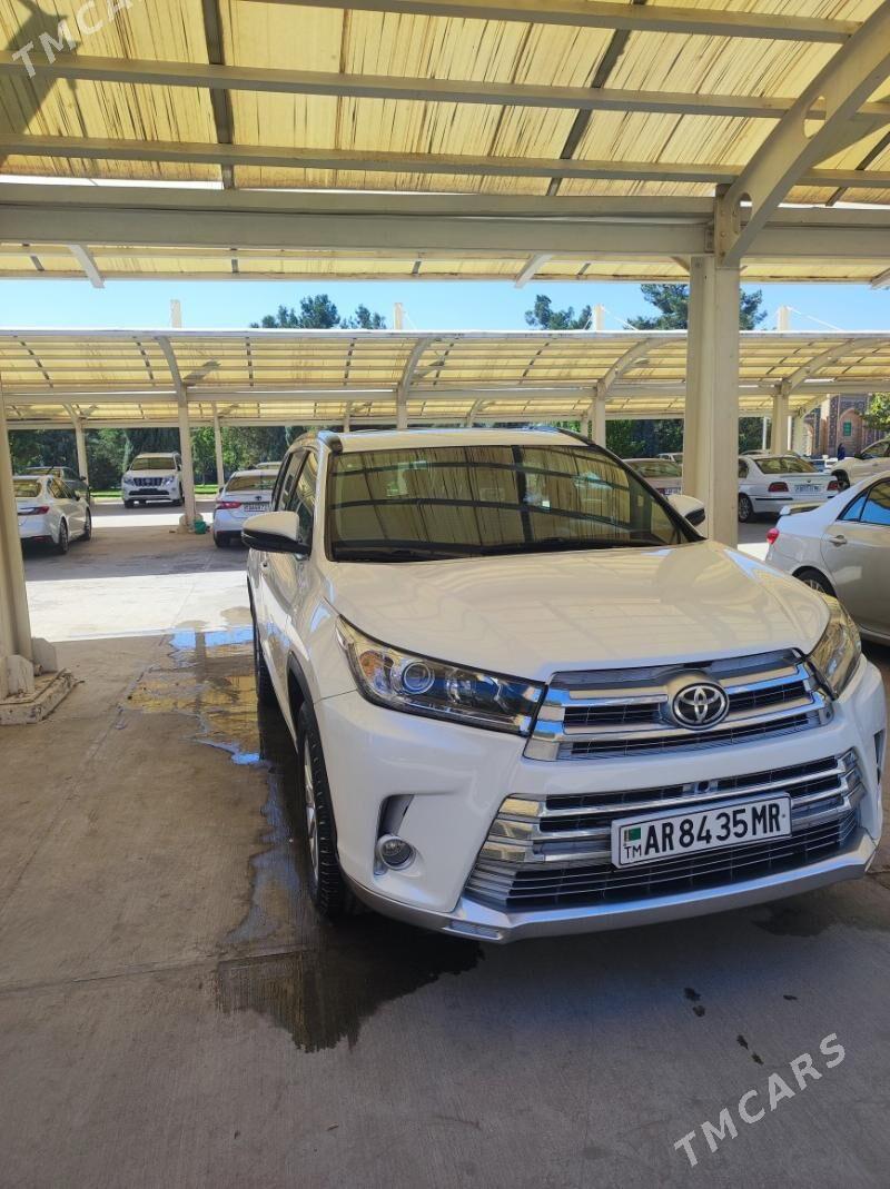 Toyota Highlander 2018 - 495 000 TMT - Мары - img 4