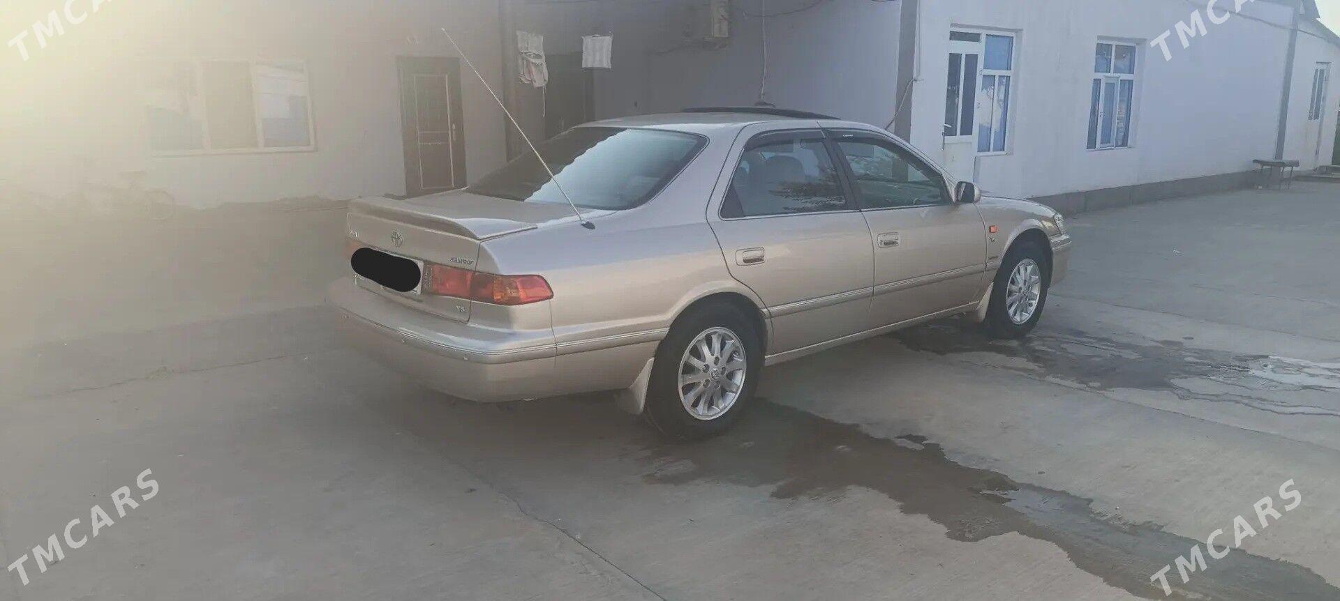 Toyota Camry 2001 - 180 000 TMT - Oguz han - img 2
