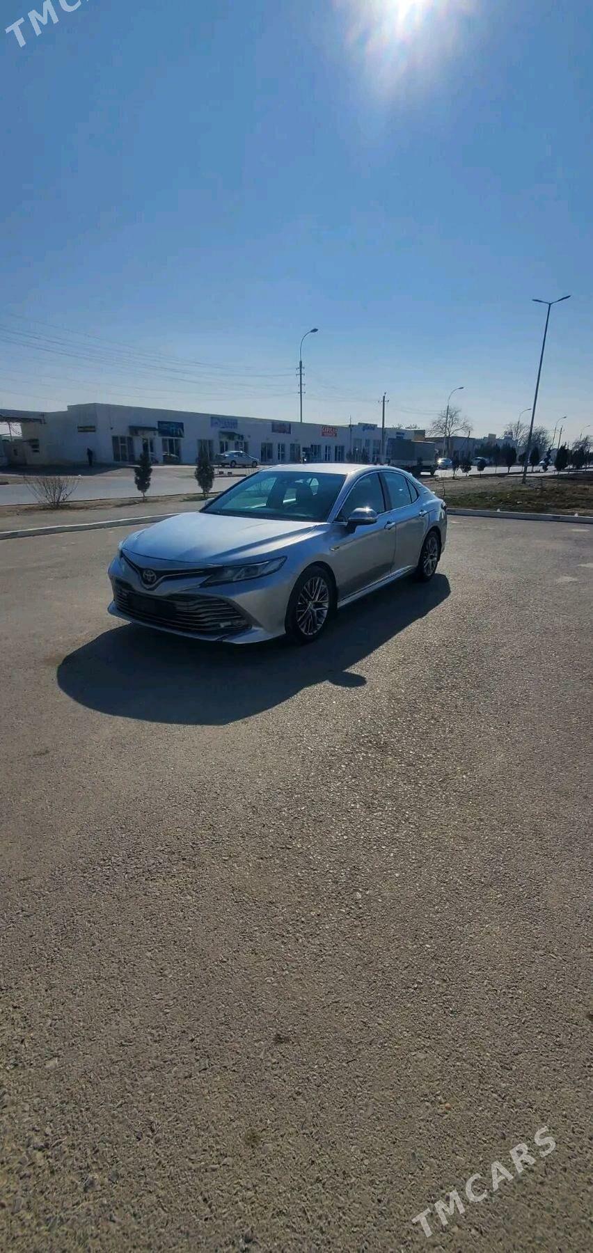 Toyota Camry 2018 - 290 000 TMT - Aşgabat - img 4