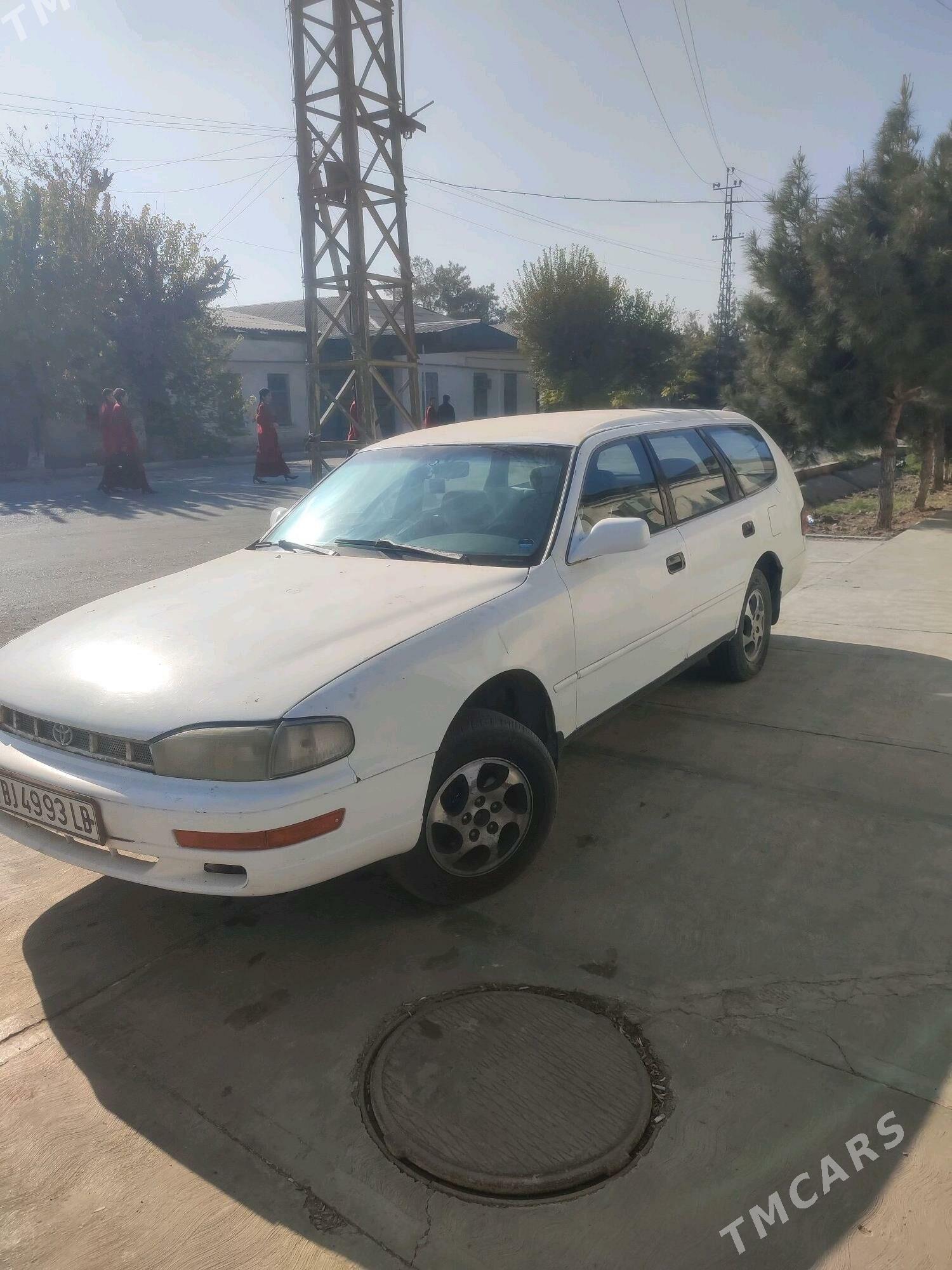 Toyota Camry 1993 - 72 000 TMT - Türkmenabat - img 3