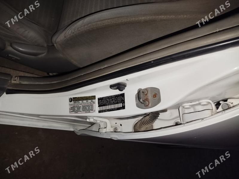 Toyota Camry 2005 - 145 000 TMT - Халач - img 1