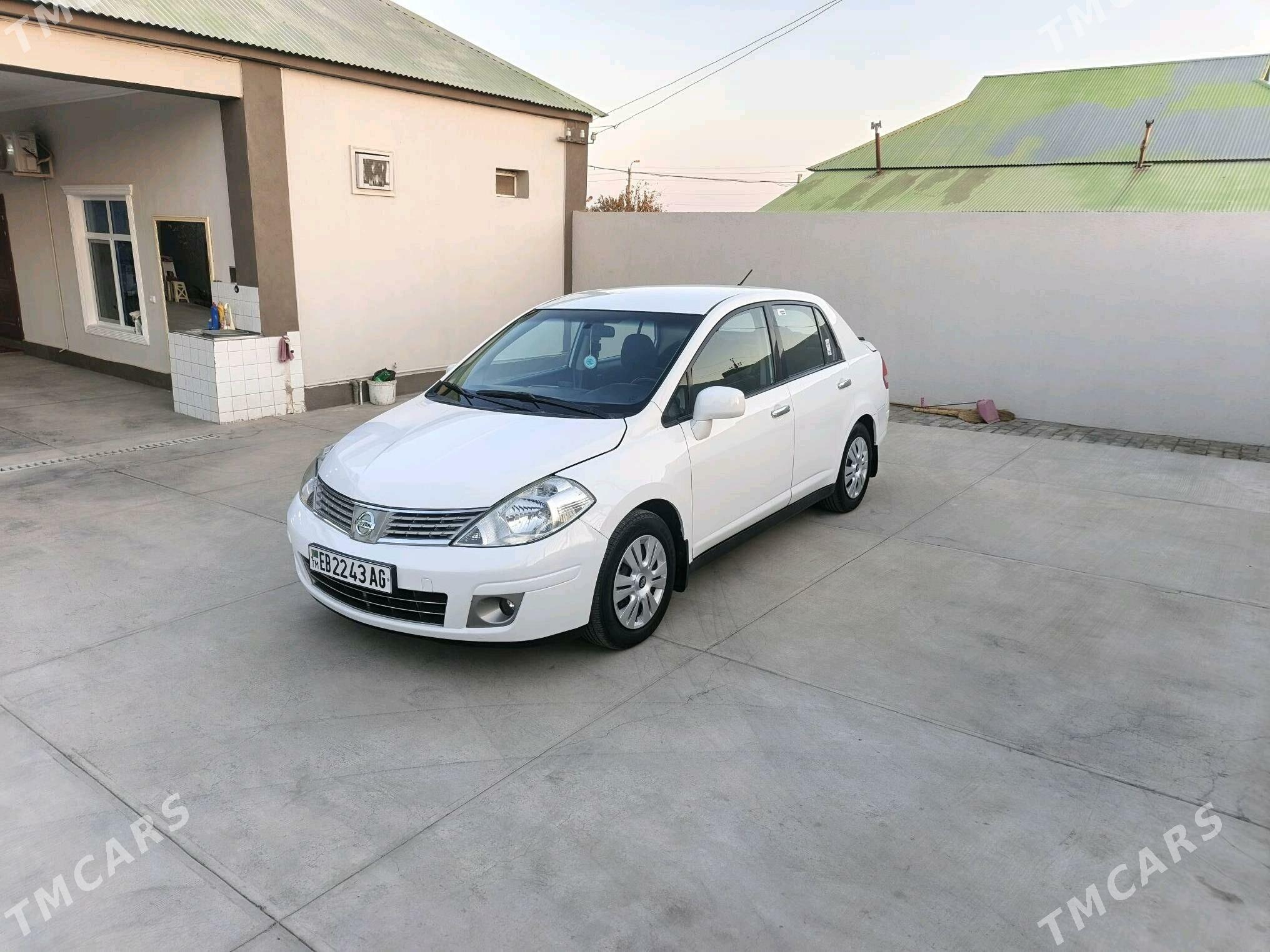 Nissan Versa 2009 - 131 000 TMT - Ашхабад - img 1