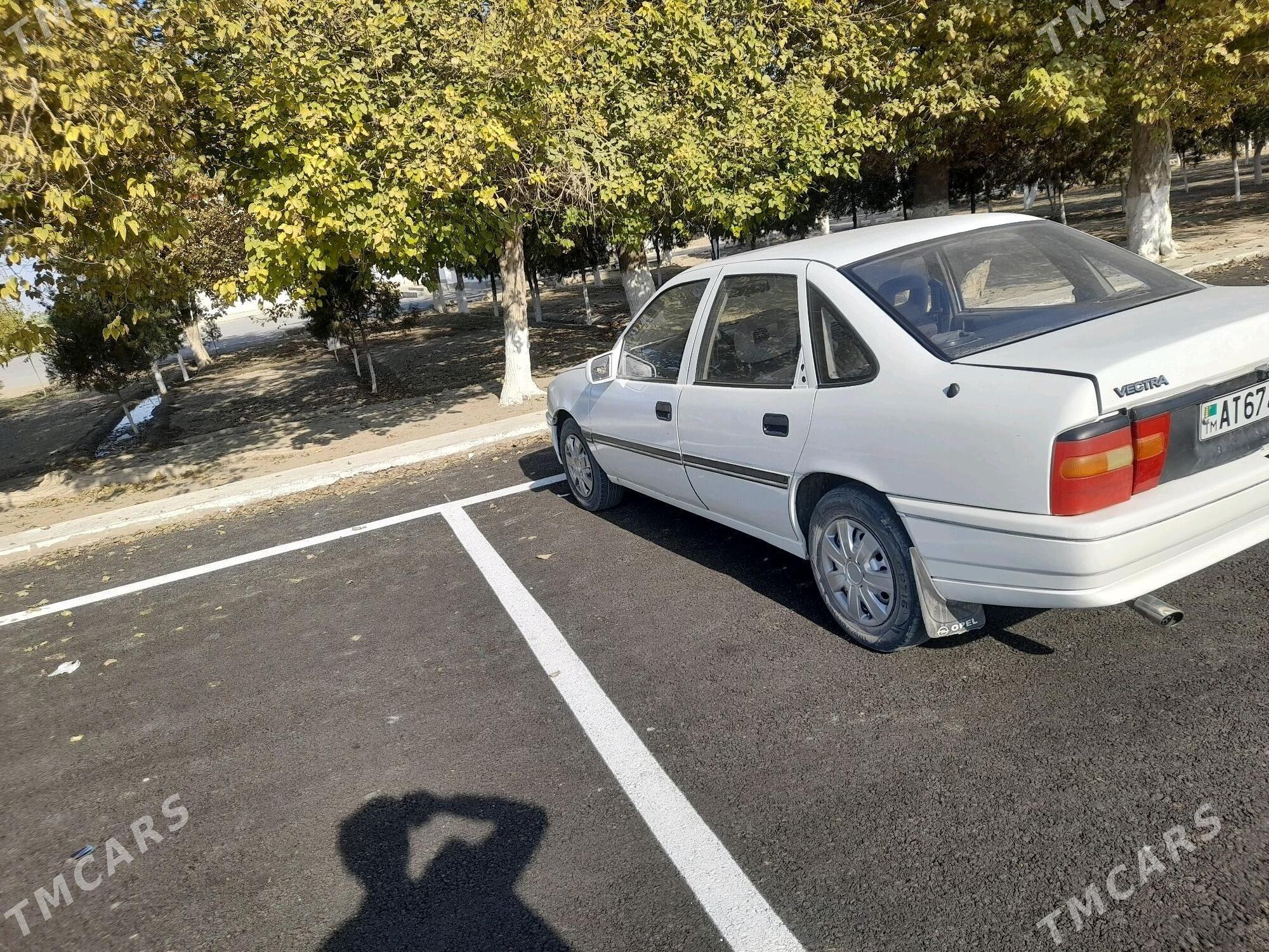 Opel Vectra 1995 - 36 000 TMT - Büzmeýin - img 3