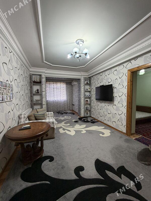 9 Mkr 4 Kmnt - 9 мкр - img 6