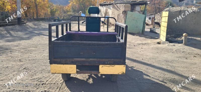 Fekon FK200-14G 2011 - 16 000 TMT - Magtymguly - img 6