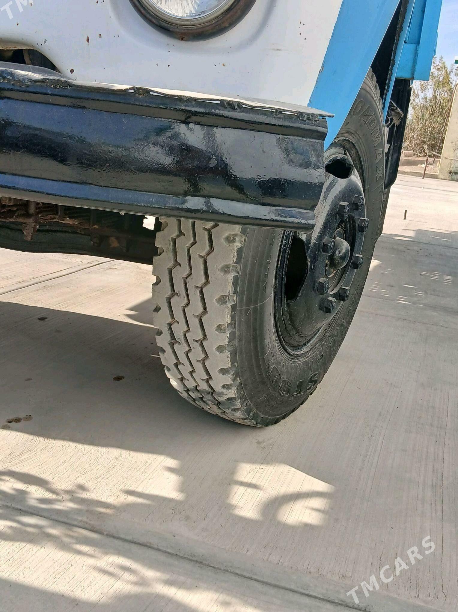 Zil 130 1992 - 80 000 TMT - Garadamak - img 6