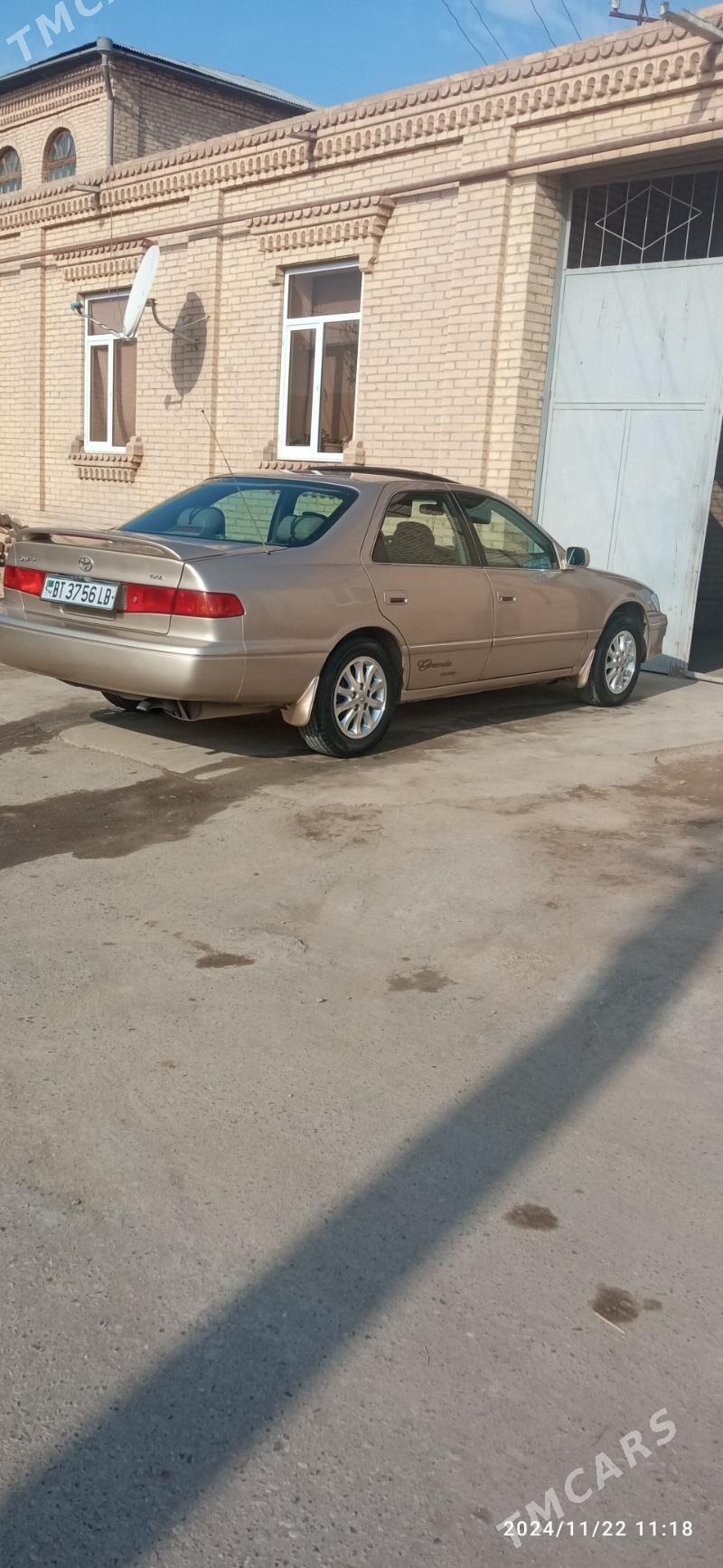 Toyota Camry 1998 - 133 000 TMT - Türkmenabat - img 6