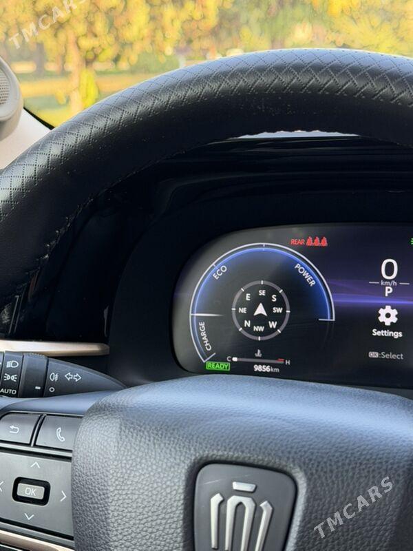 Toyota Crown 2023 - 750 000 TMT - Aşgabat - img 10