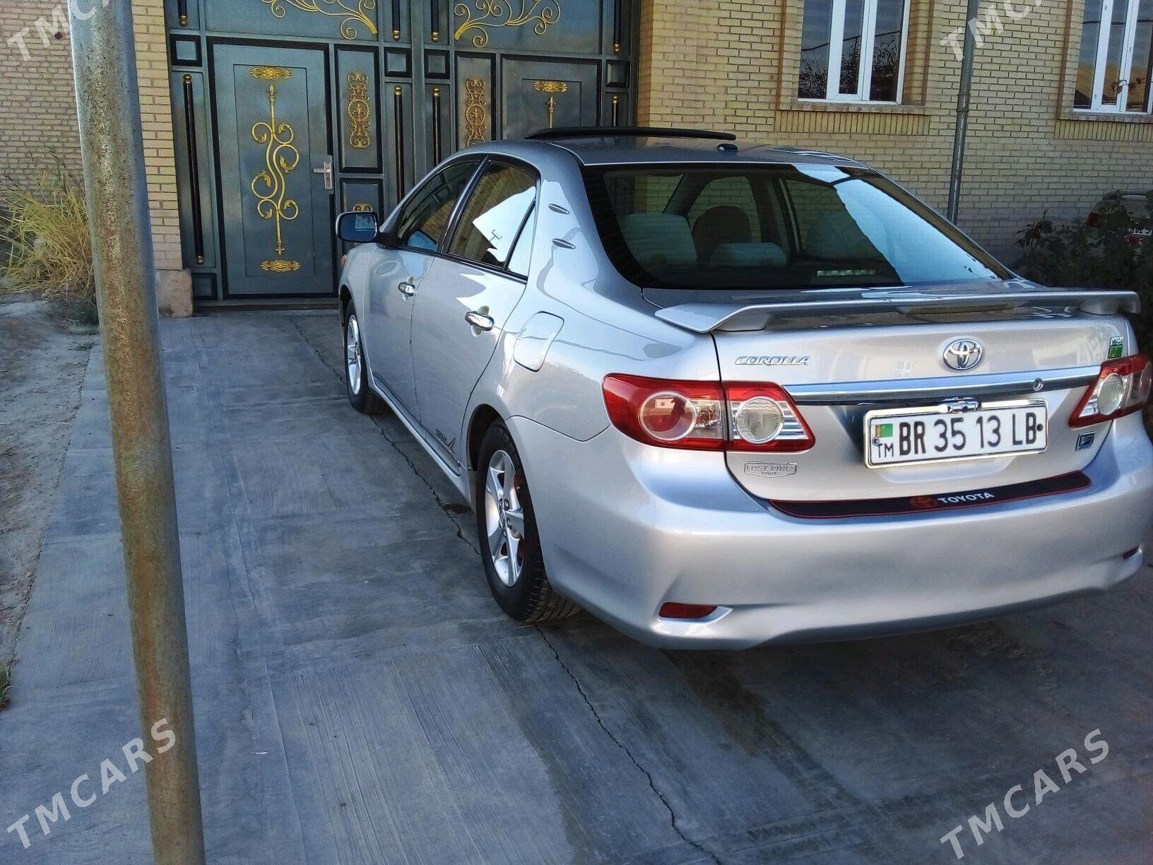 Toyota Corolla 2012 - 180 000 TMT - Saýat - img 3