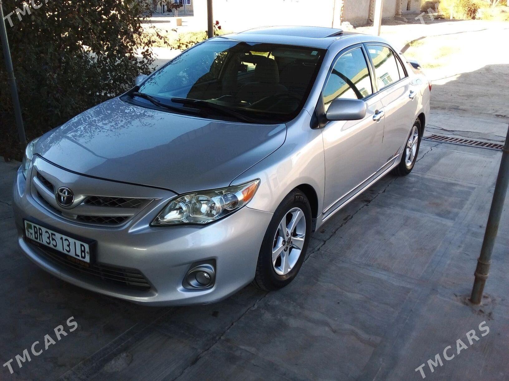 Toyota Corolla 2012 - 180 000 TMT - Saýat - img 2