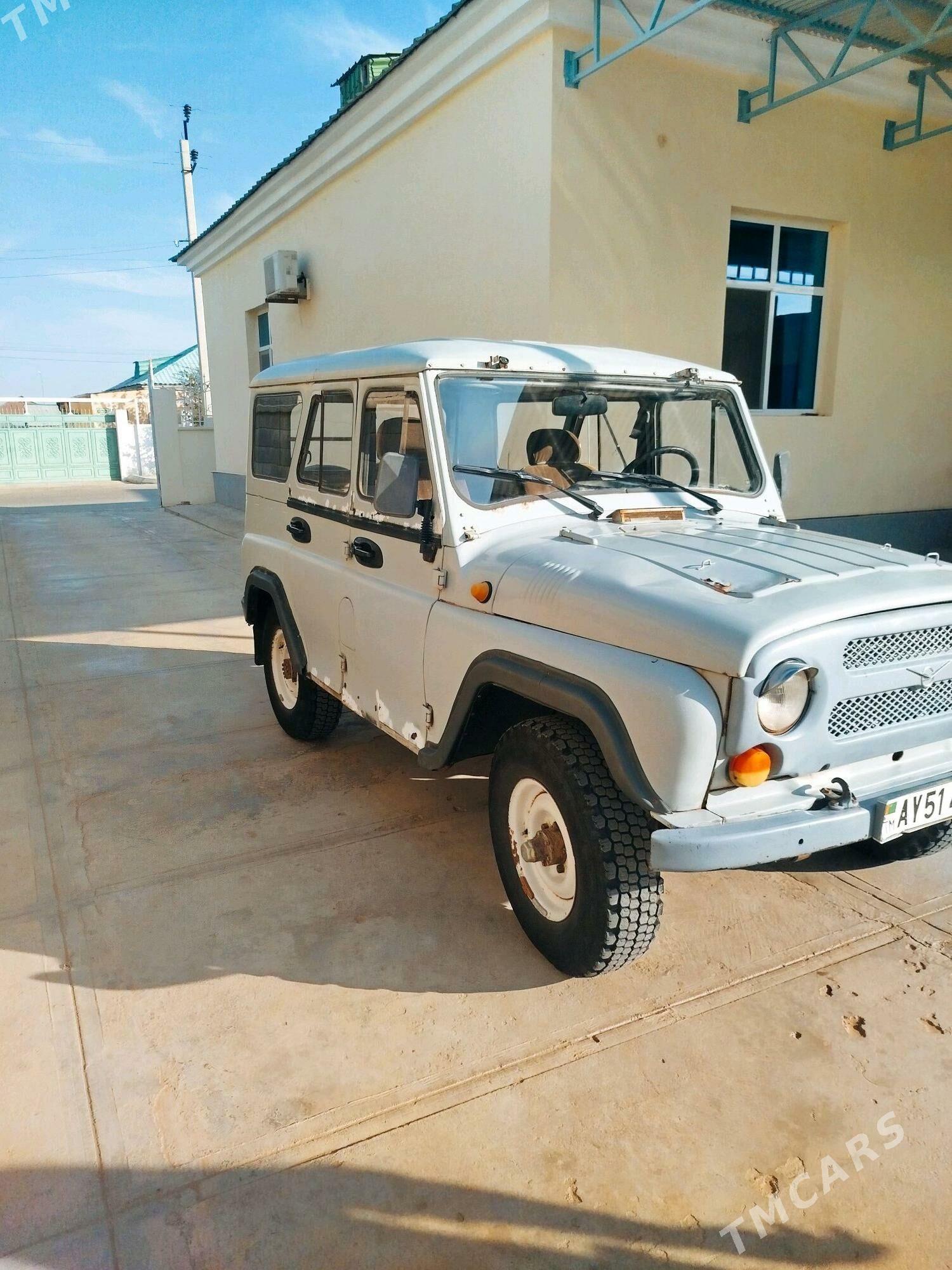 UAZ 469 2000 - 44 000 TMT - Анев - img 4