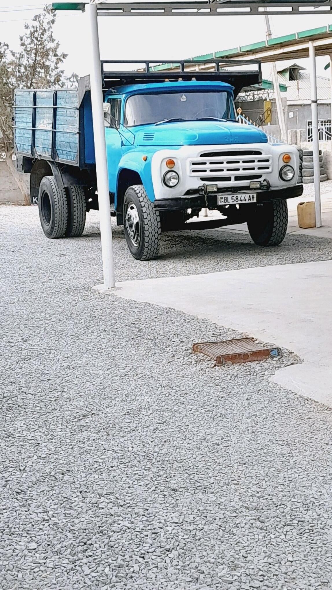 Zil 130 1991 - 65 000 TMT - Bäherden - img 4