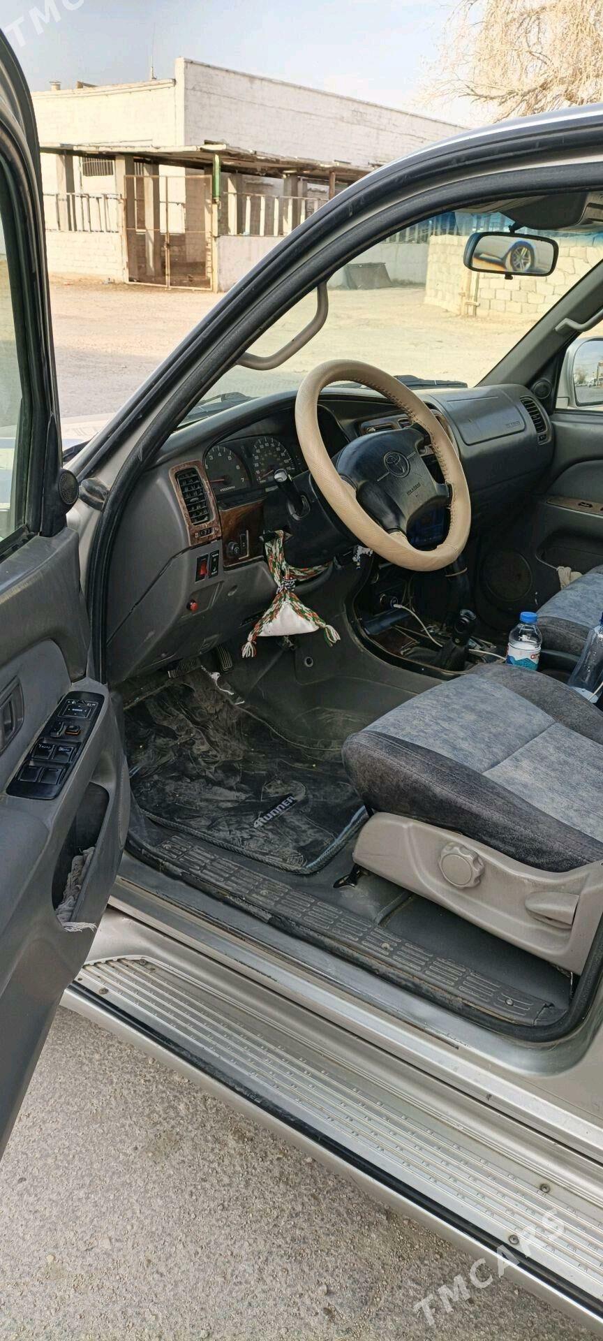 Toyota 4Runner 2002 - 140 000 TMT - Balkanabat - img 2