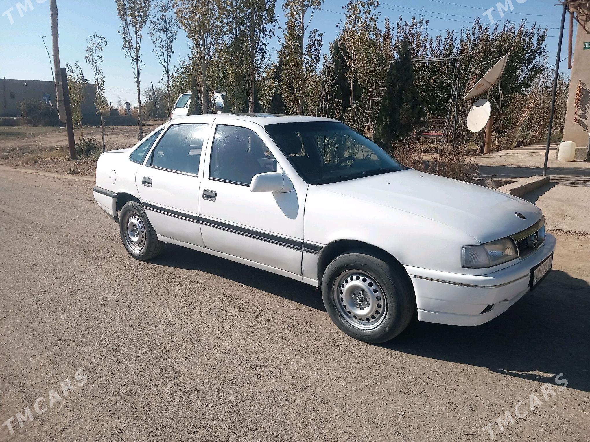 Opel Vectra 1990 - 40 000 TMT - Гороглы (Тагта) - img 2