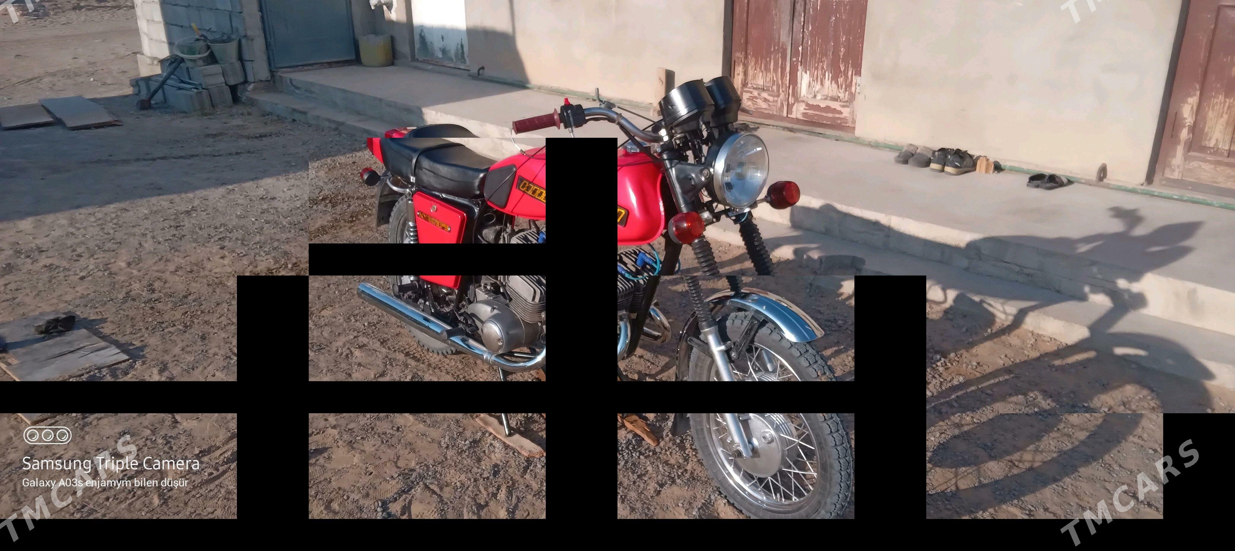 Iž Ýupiter 1992 - 20 000 TMT - Гёкдепе - img 2