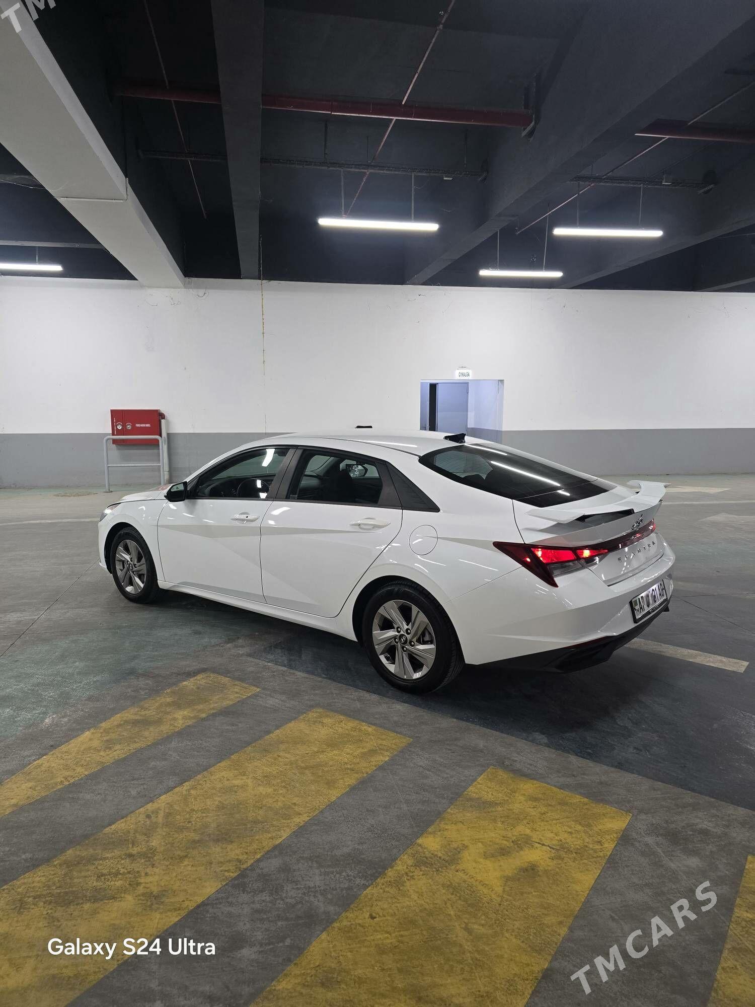 Hyundai Elantra 2021 - 235 000 TMT - Ашхабад - img 2