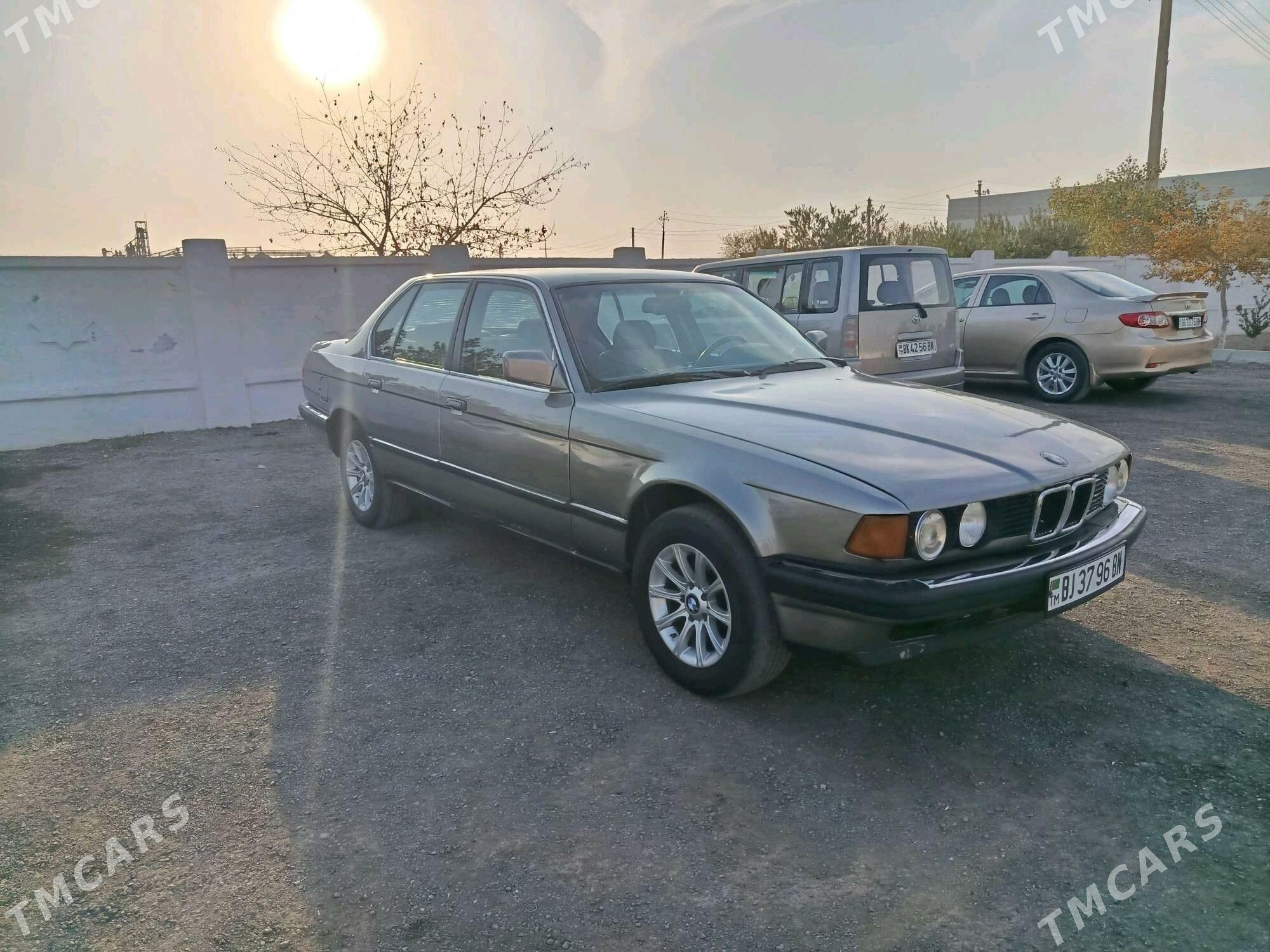 BMW 740 1989 - 40 000 TMT - Балканабат - img 5