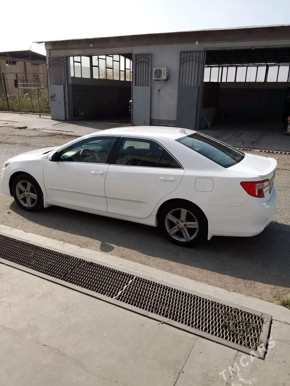 Toyota Camry 2012 - 210 000 TMT - Туркменабат - img 3