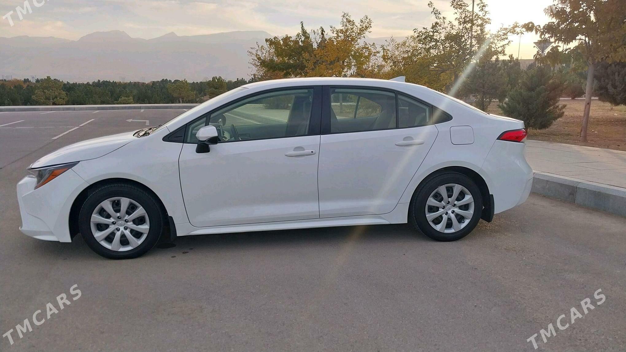 Toyota Corolla 2021 - 265 000 TMT - Ашхабад - img 2