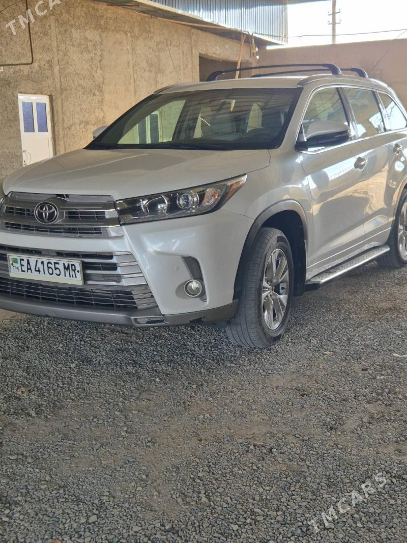 Toyota Highlander 2018 - 410 000 TMT - Мары - img 2