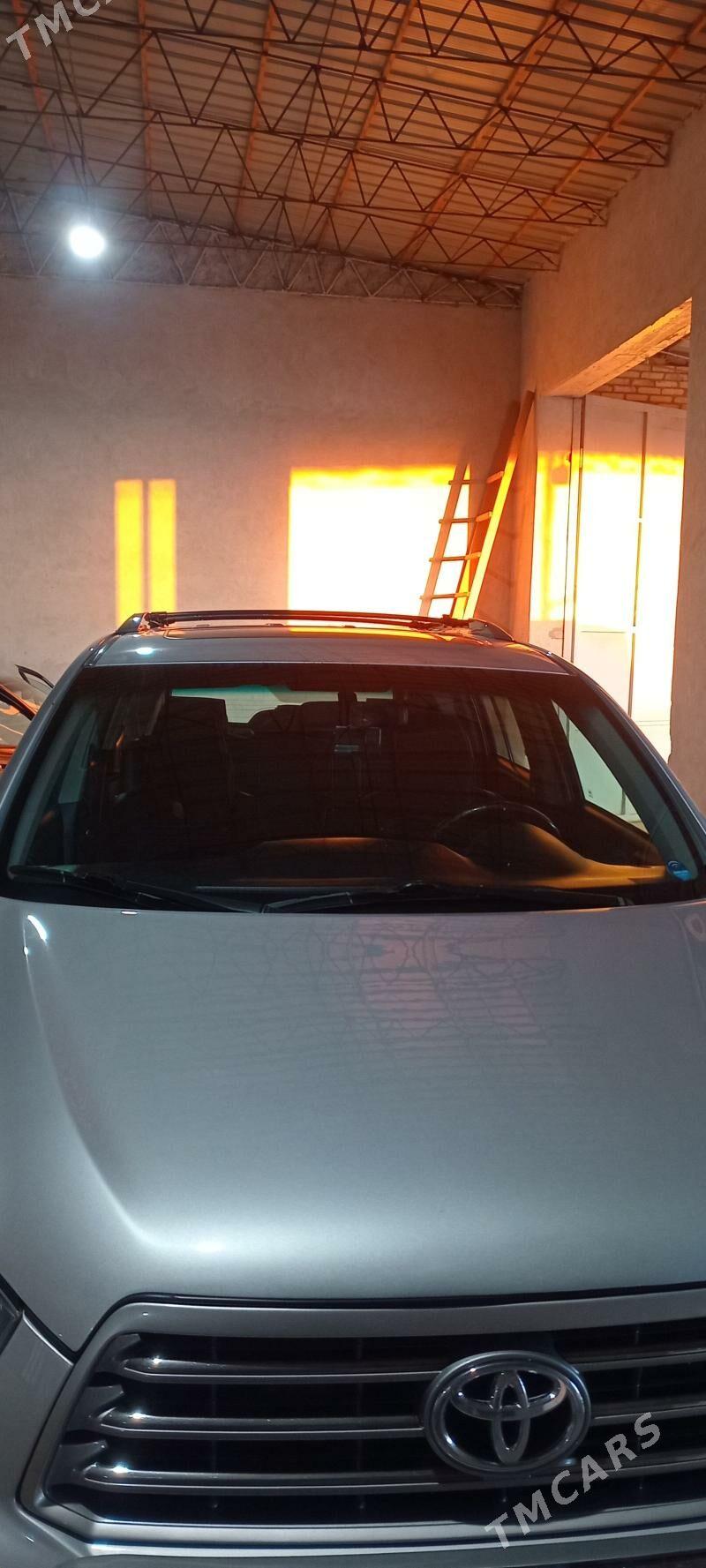 Toyota Highlander 2008 - 300 000 TMT - Туркменабат - img 2